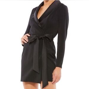 NWT Ieena for Mac Duggal 12508 tuxedo tie waist wrap dress. 
Size 6